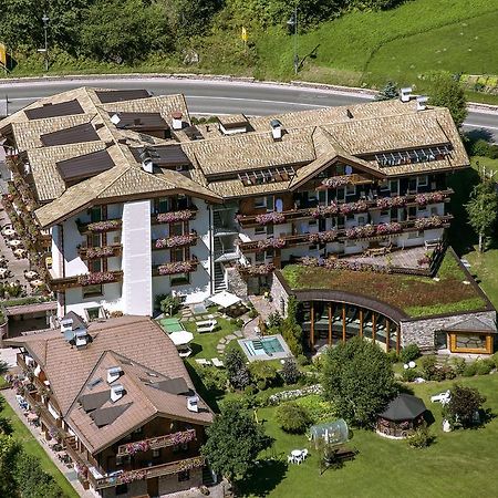 Hotel Gran Paradis Campitello di Fassa Luaran gambar