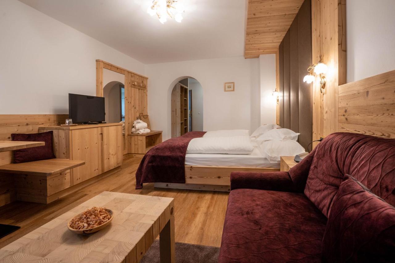 Hotel Gran Paradis Campitello di Fassa Luaran gambar