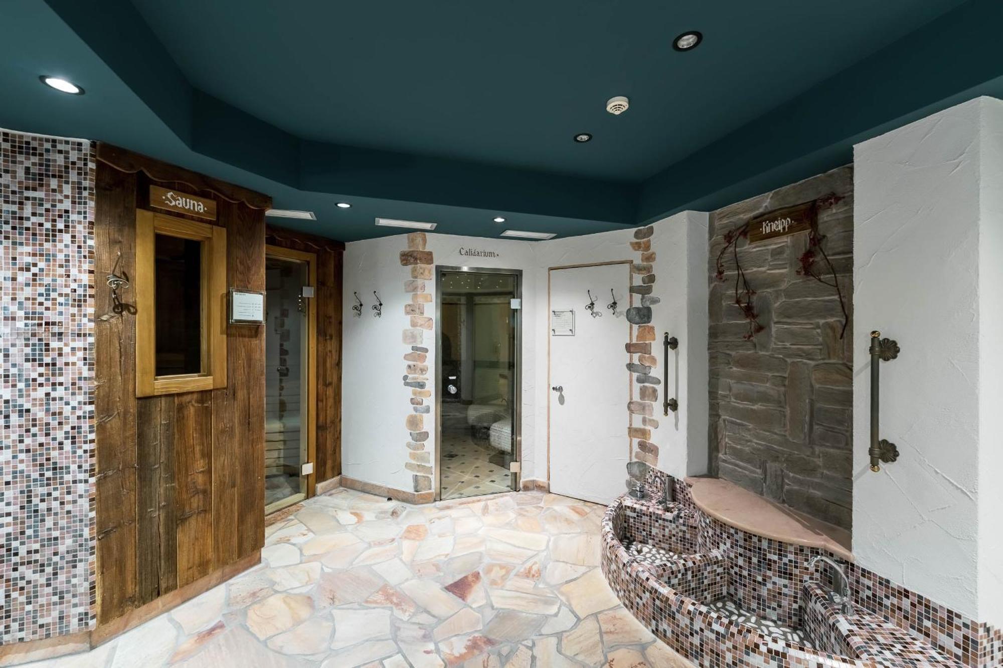 Hotel Gran Paradis Campitello di Fassa Luaran gambar
