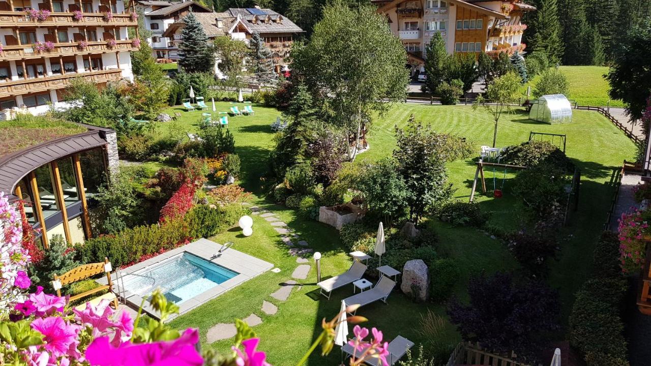 Hotel Gran Paradis Campitello di Fassa Luaran gambar